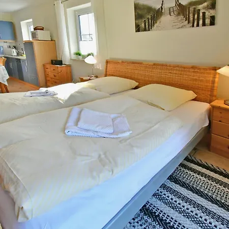 Zingstidyll Apartment *